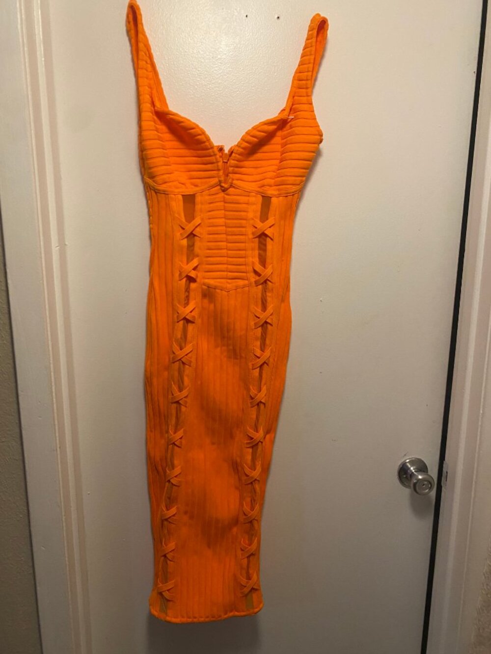 AKIRA - WEDDING GUEST VIBES BANDAGE MIDI DRESS (Medium, Orange)